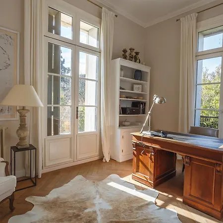 Domaine De La Roque By Terrisse Holiday home Florensac